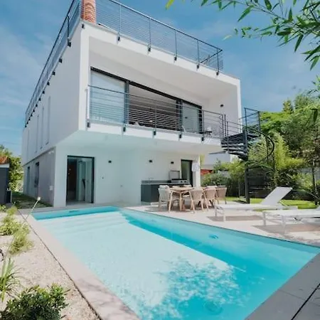 Villa Cordouan Avec Piscine En Bord De Mer Royan Extérieur photo